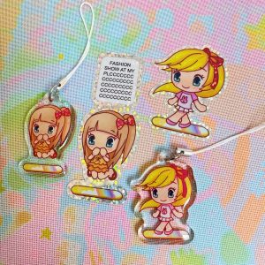 Fantage Girls - Sticker & Phone Charm